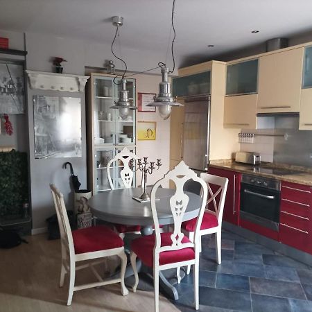 Apartamento San Quirce - Centrico Y Reformado- Wifi Y Netflix Valladolid Eksteriør billede