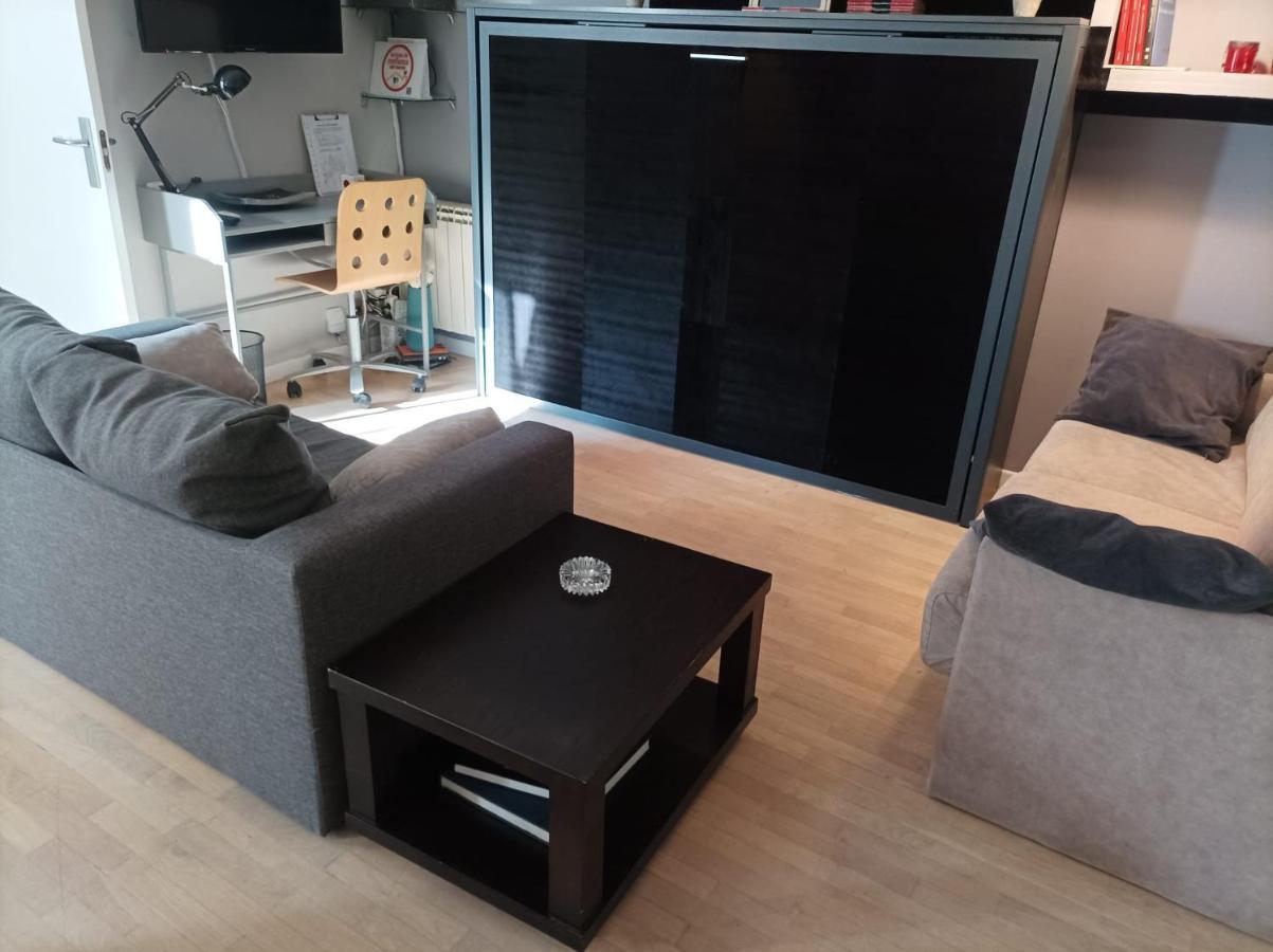 Apartamento San Quirce - Centrico Y Reformado- Wifi Y Netflix Valladolid Eksteriør billede