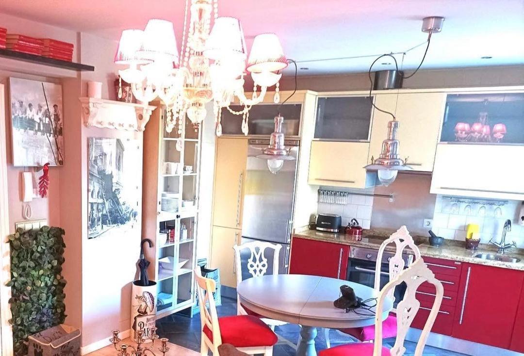 Apartamento San Quirce - Centrico Y Reformado- Wifi Y Netflix Valladolid Eksteriør billede