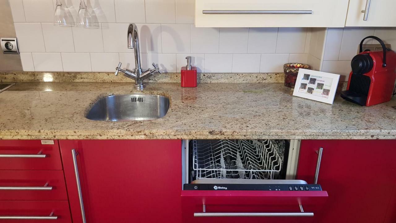 Apartamento San Quirce - Centrico Y Reformado- Wifi Y Netflix Valladolid Eksteriør billede
