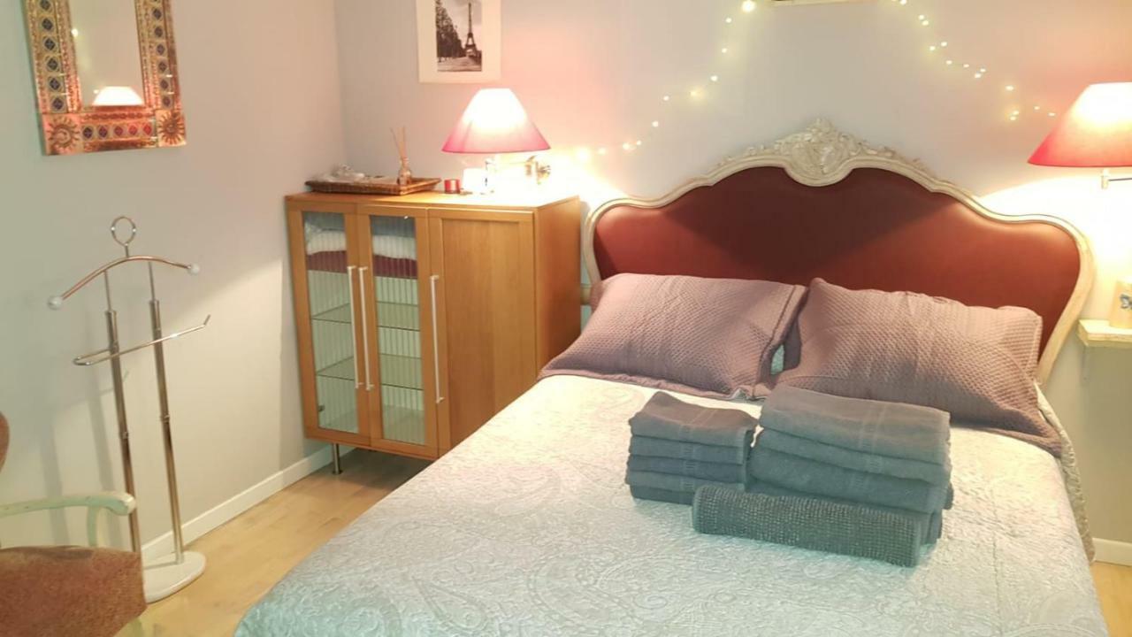 Apartamento San Quirce - Centrico Y Reformado- Wifi Y Netflix Valladolid Eksteriør billede