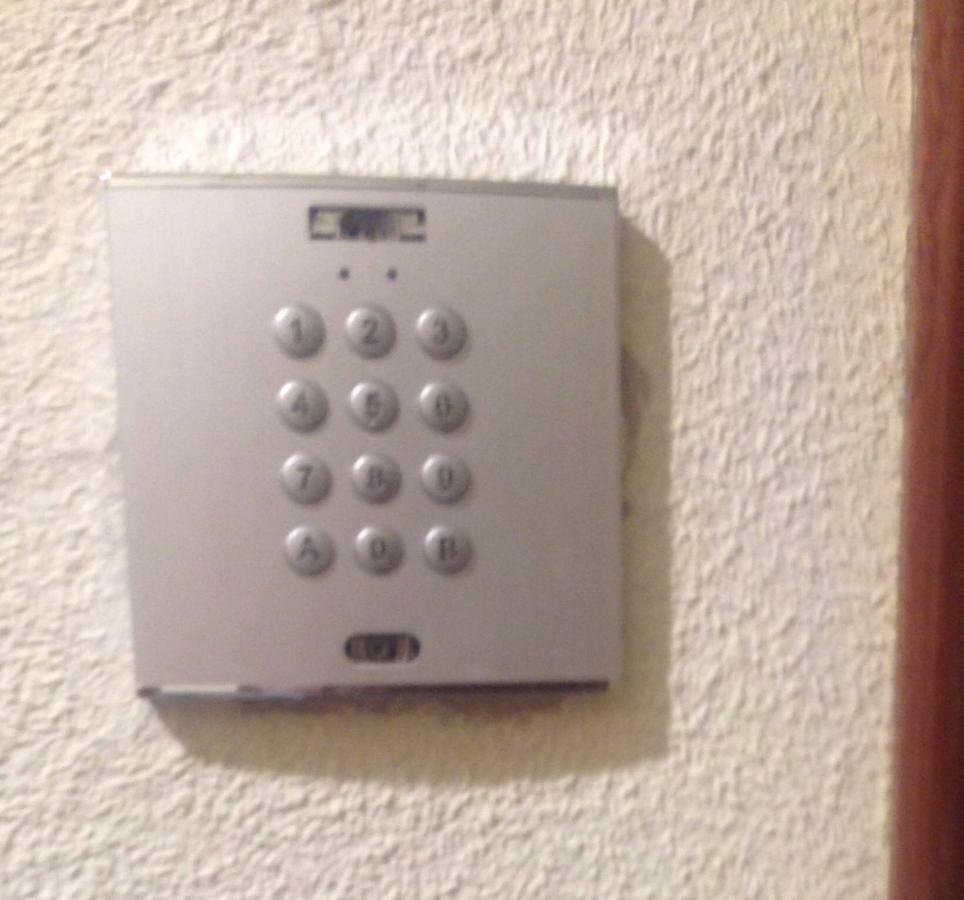 Apartamento San Quirce - Centrico Y Reformado- Wifi Y Netflix Valladolid Eksteriør billede