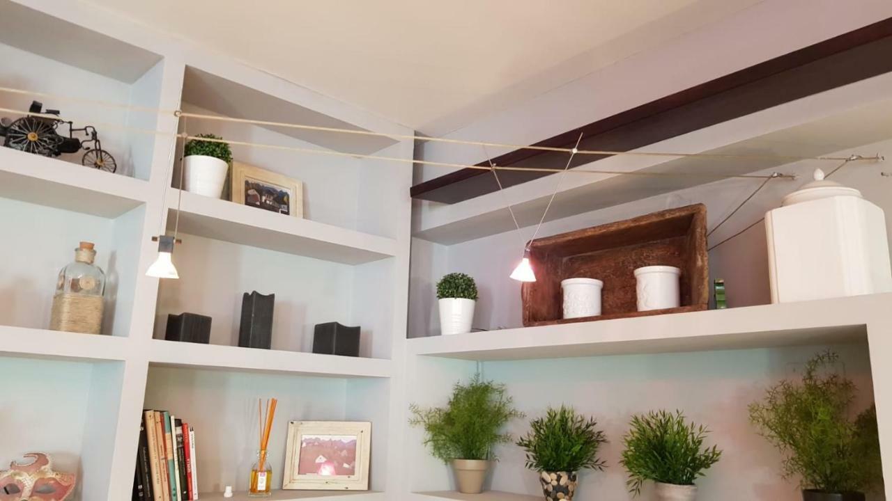 Apartamento San Quirce - Centrico Y Reformado- Wifi Y Netflix Valladolid Eksteriør billede